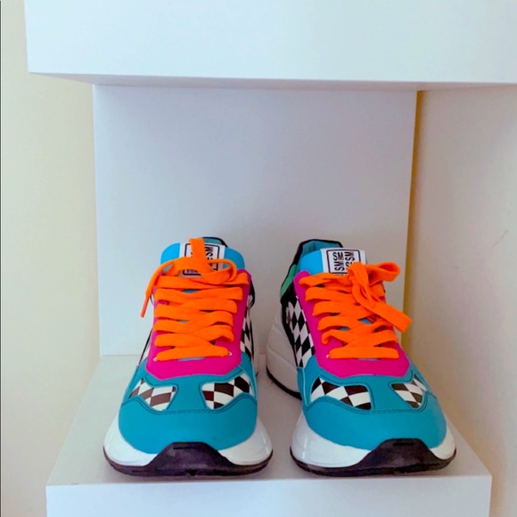 Brand New Steve Madden Sneakers - Picture 2 of 5